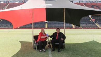 Photo of Diez parejas se casaron en el estadio del Club Atlético Colón