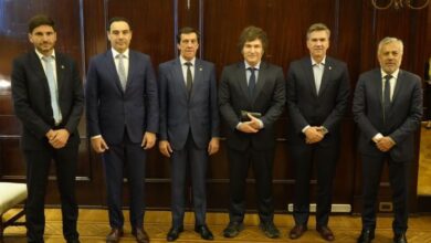 Photo of Pullaro valoró la reunión con Milei y puso eje en infraestructura productiva y la deuda de Nación con Santa Fe como temas centrales